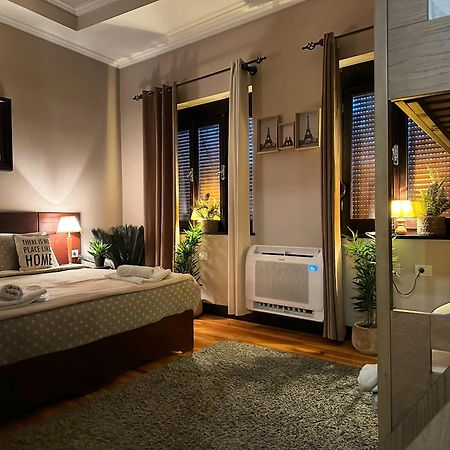 Villa Elezi 2 คอร์เชอ ภายนอก รูปภาพ